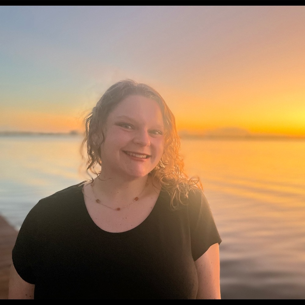 Meet your Posher, Cait